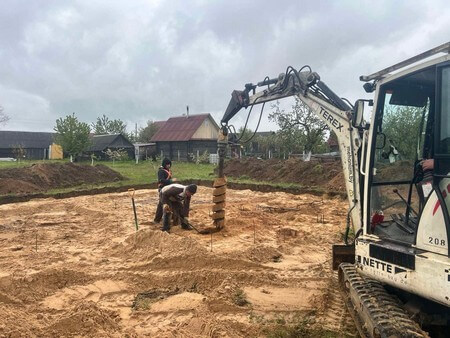 Строительство свайно-ростверкового фундамента