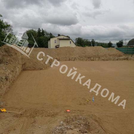 Строительство плитного фундамента для дома